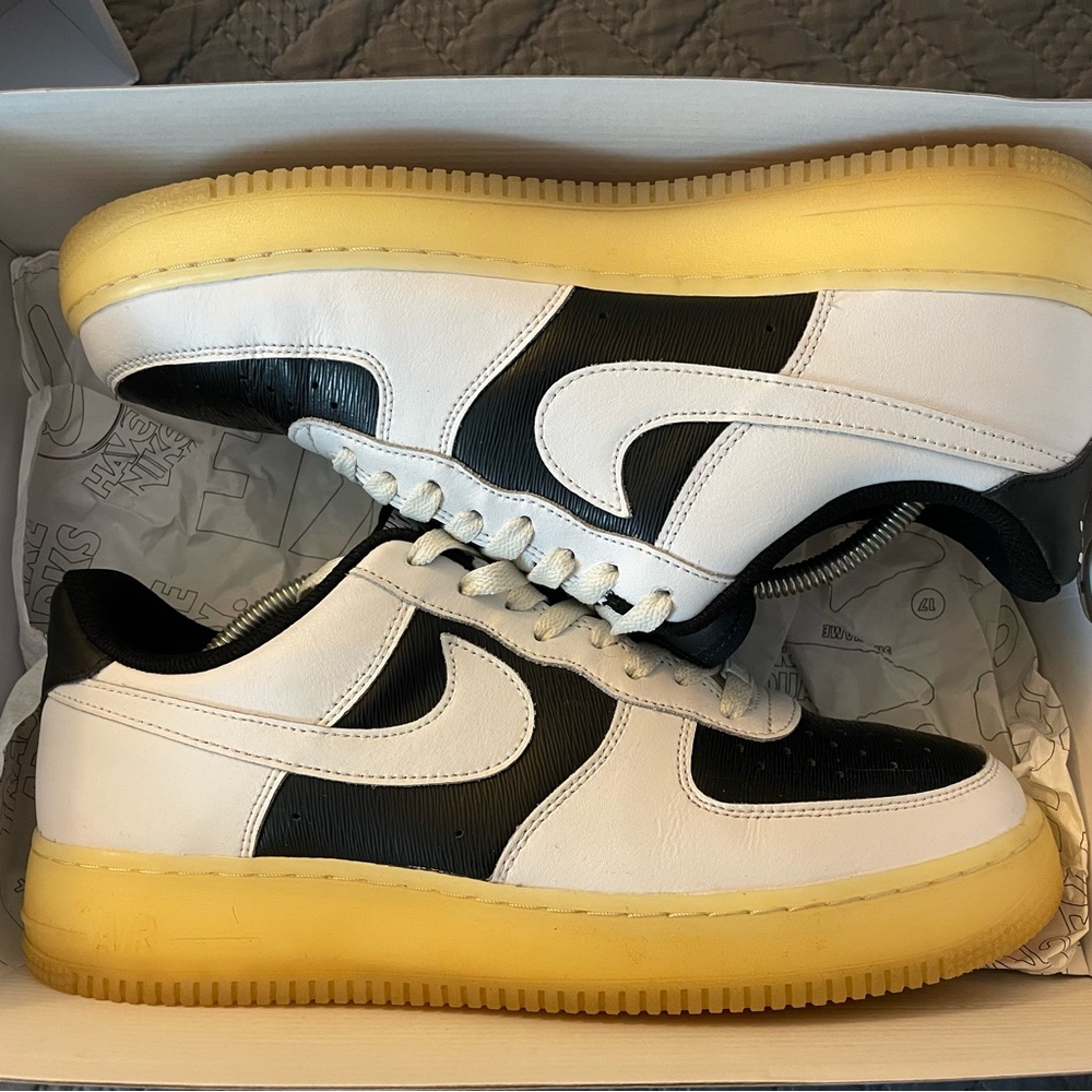 Nike Air Force 1